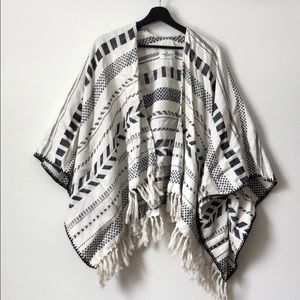 An American Eagle kimonos